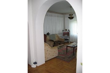 Ukraina Privát Mukačeva / Mukačevo, Eksterjers